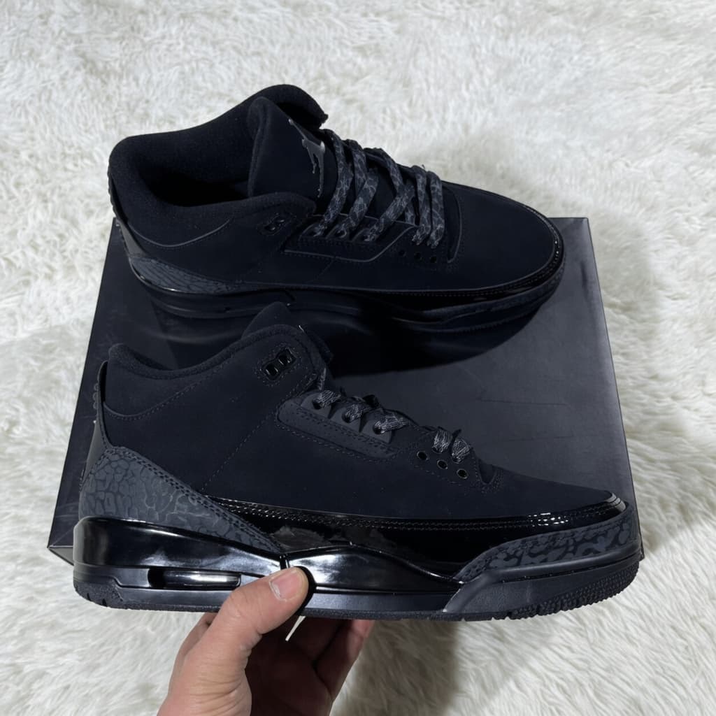 AIR JORDAN 3 RETRO BLACK CAT (2025)